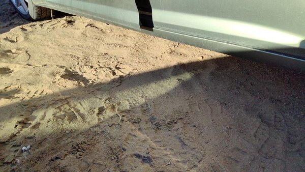 05-07 Cadillac Sts Driver Left Lower Rocker Panel Moulding Side Skirt Green 92U — photo 4