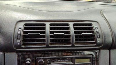 1998-1999 Mercedes Ml320 Center Dash Heater Vent Assembly Oem Ac 1636800787