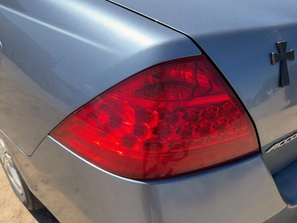 2006-2007 Honda Accord Driver Left Tail Light Brake Lamp Oem Rear Sedan 8121774 — photo 4