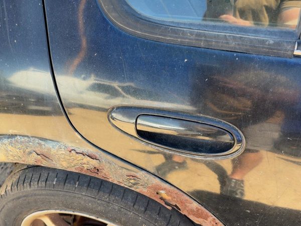 1995-1999 Nissan Maxima Passenger Right Rear Outside Door Handle Oem Back Black — photo 1