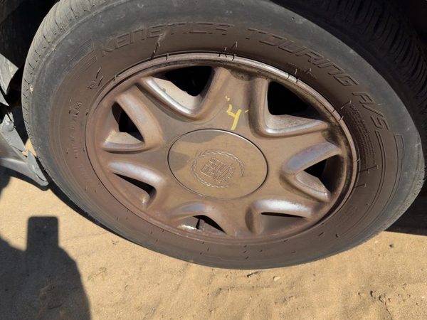 2005 Cadillac Deville Wheel LH 4 — photo 4