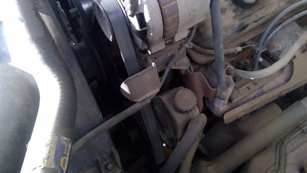1988 GMC Sierra Alternator Bracket 2500 — photo 8