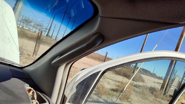 2004 Nissan Titan Passenger Right A Pillar Trim Windshield Post Panel W Graphite — photo 1