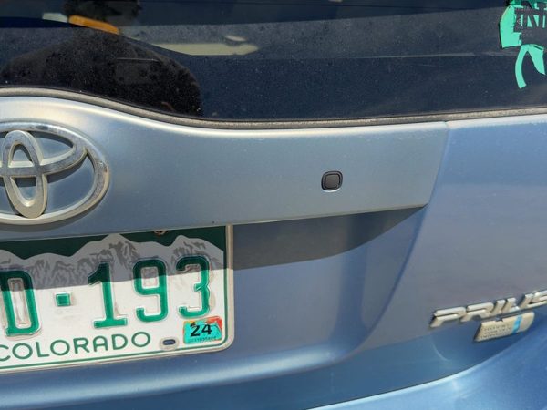 05 Toyota Prius License Plate Trim Surround Panel Oem Tail Trunk Finish Blue 8S2 — photo 3