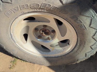 1998 Lincoln Navigator Wheel RH 2