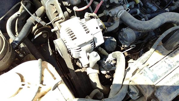 1984-1986 Toyota Camry Mount Bracket Set For Alternator Oem — photo 1