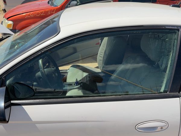 2000-2007 Chevy Monte Carlo Driver Left Front Side Window Door Glass Oem — photo 3