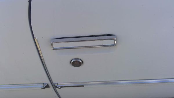 78-88 Buick Regal Passenger Right Front Outside Door Handle Oem White — photo 2