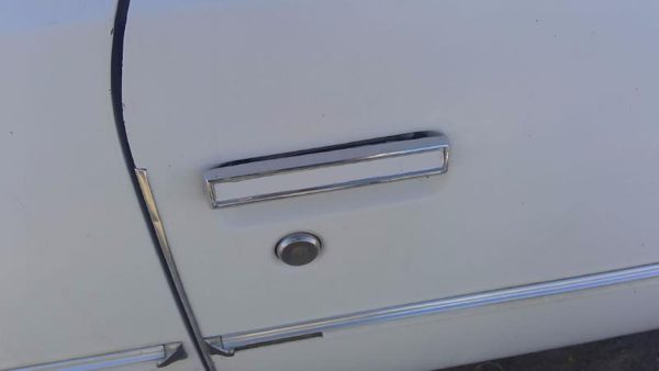 78-88 Buick Regal Passenger Right Front Outside Door Handle Oem White — photo 3