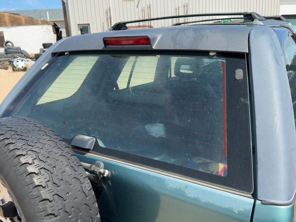 1993-1997 Isuzu Rodeo Back Glass Rear Window Oem 8970965332 — photo 1