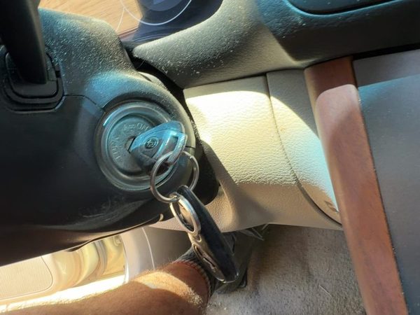 2005-2007 Subaru Legacy Outback Ignition Switch Assembly Key OEM AT 83919AG09A — photo 3