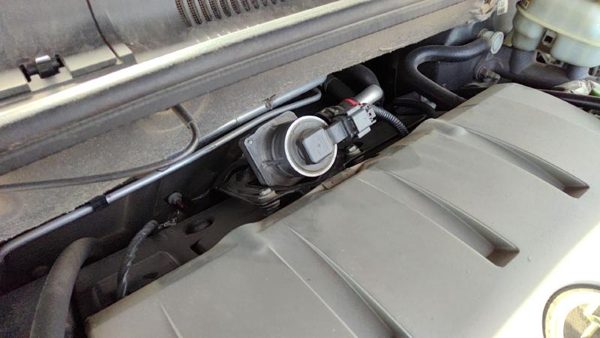 2006-2011 Buick Lucerne Egr Valve Assembly Oem 4.6L 89060435 — photo 2