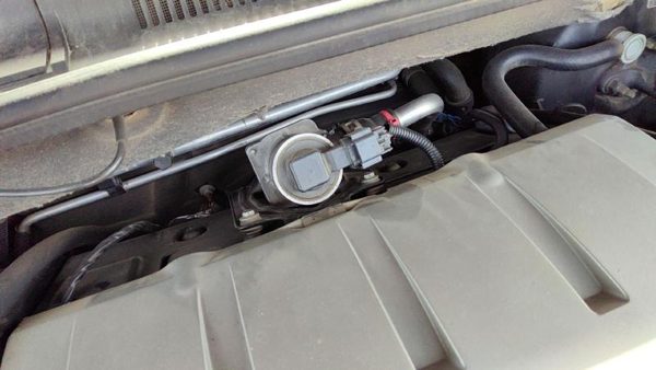 2006-2011 Buick Lucerne Egr Valve Assembly Oem 4.6L 89060435 — photo 4