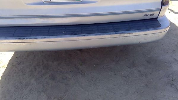 1991-1996 Chevy Caprice Rear Bumper Cover Assembly Oem Back Blue Station Wagon — photo 6