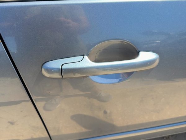 03-07 Accord Passenger Right Front Outside Door Handle Oem Sedan Cool Blue B542M — photo 4
