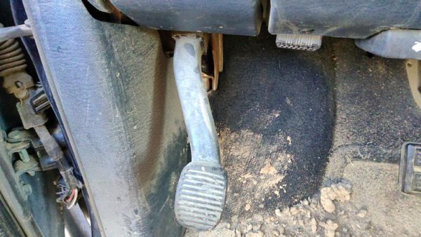 2001-2007 Dodge Caravan Parking Brake Pedal Assembly Oem Complete Emergency Unit — photo 2