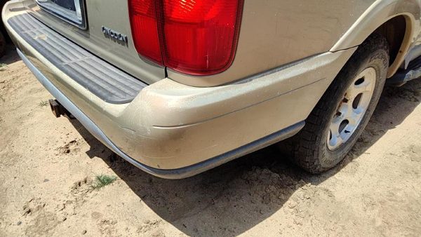 98 99 Lincoln Navigator Rear Bumper Cover Assembly Oem Back Gold Bi F85z17k835ab — photo 2