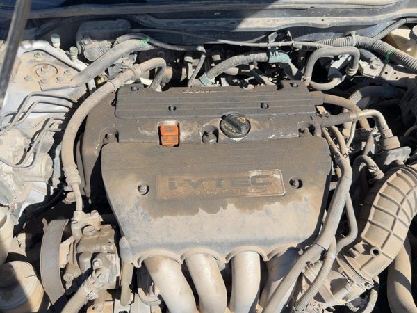 2003-2007 Honda Accord Cylinder Head Assembly Oem 2.4L 8100877 — photo 1
