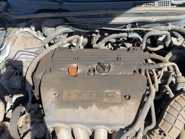 2003-2007 Honda Accord Cylinder Head Assembly Oem 2.4L 8100877 — photo 4