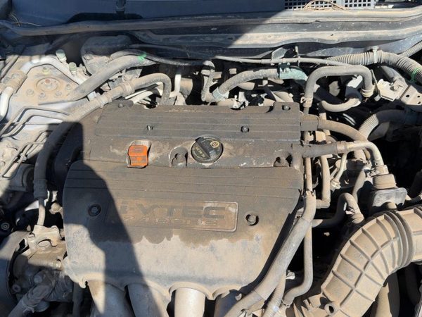 2003-2007 Honda Accord Cylinder Head Assembly Oem 2.4L 8100877 — photo 3