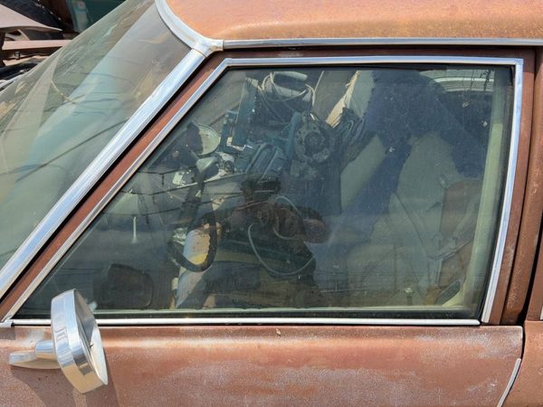 1971-1976 Chevy Impala Driver Left Front Side Window Door Glass Oem Dd04636Gt — photo 1