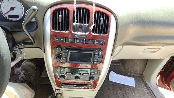 05-07 Town Country Trim Bezel Around Radio Surround Dash Panel Oem Khaki J1 — photo 1