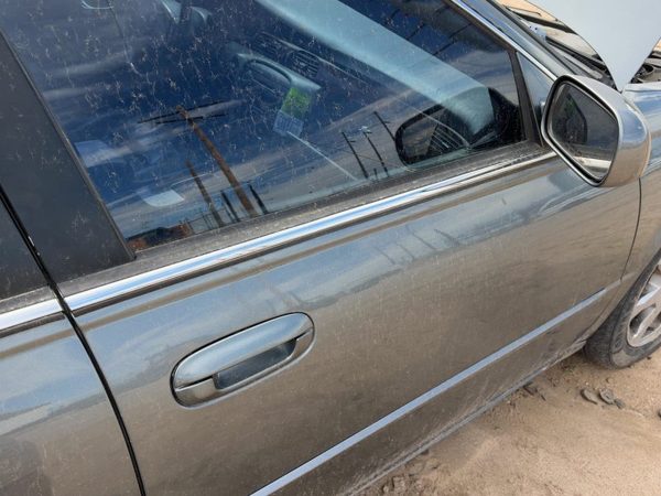 98-04 Cadillac Seville Passenger Right Front Upper Chrome Moulding From Door Oem — photo 1