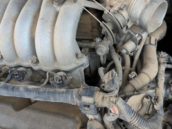 1992-1999 Nissan Maxima Complete Fuel Rail With Injectors Set Loaded Oem 3.0L — photo 1