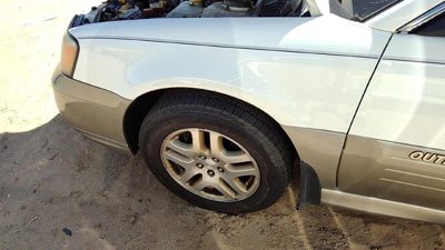 2000 Subaru Legacy Fender LH Outback White 8Y3