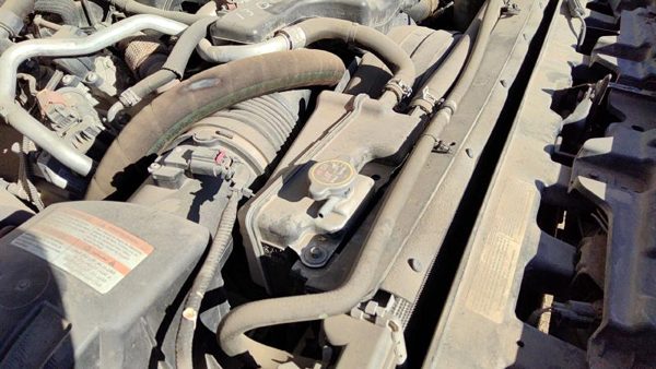11-16 F250 Intercooler Coolant Reservoir Radiator Overflow Tank 6.7L Powerstroke — photo 2