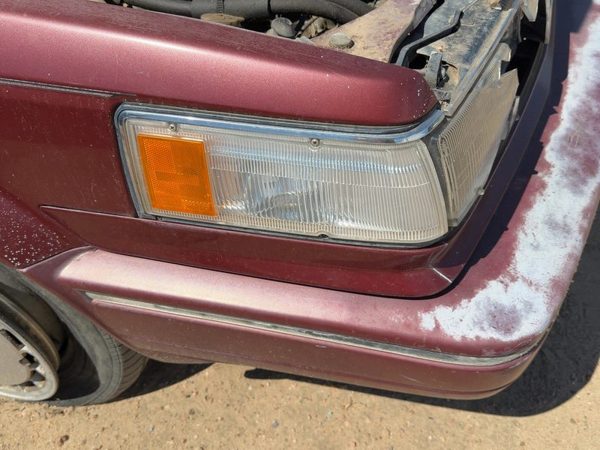 87-88 Maxima Passenger Right Front Turn Signal Light Lamp Oem Fender Mounted — photo 2