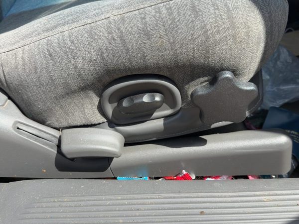 05 Lesabre Passenger Right Side Power Seat Switch With Trim Panel Oem Gray 93C — photo 3