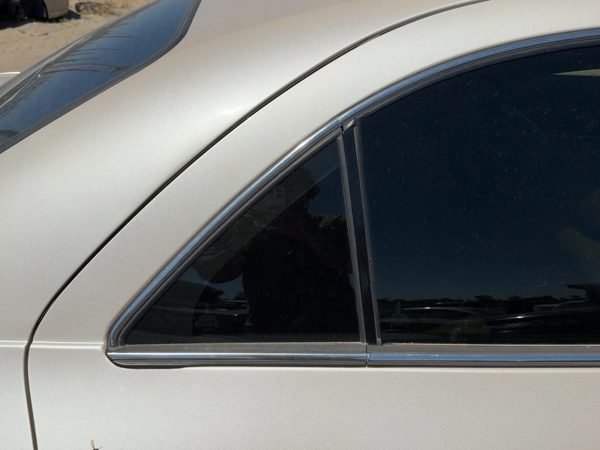 00-02 Lincoln Ls Passenger Right Rear Vent Window Back Door Glass With Frame Oem — photo 3