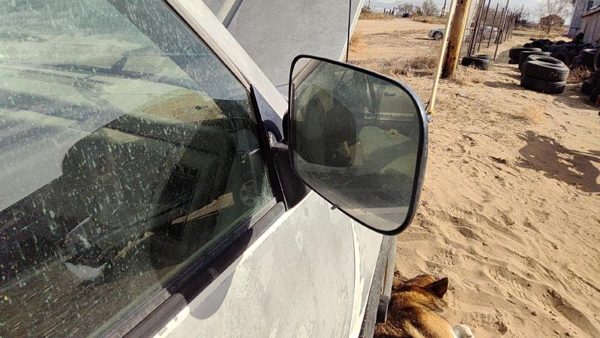 88-99 Chevy Silverado 1500 Passenger Right Manual Side Mirror Door Mounted White — photo 5