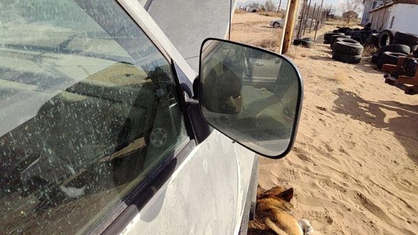 88-99 Chevy Silverado 1500 Passenger Right Manual Side Mirror Door Mounted White — photo 6