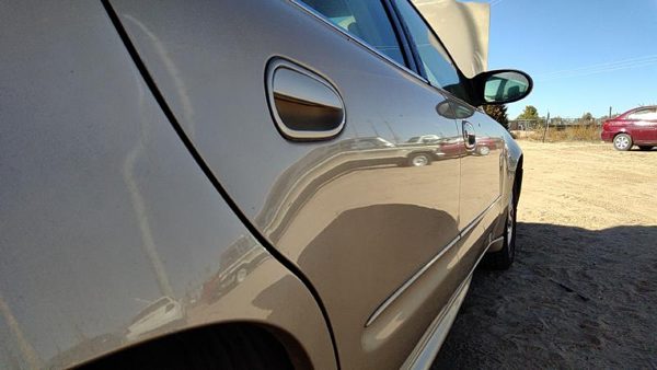 2004 Pontiac Grand Am Rear Door RH 33U Champagne Beige 22702416 — photo 4