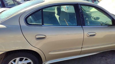 2004 Pontiac Grand Am Rear Door RH 33U Champagne Beige 22702416