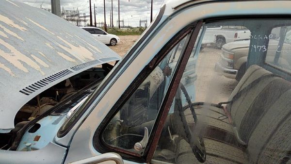 1973-1987 Chevy C10 Driver Left Front Vent Window Small Door Glass With Frame — photo 3