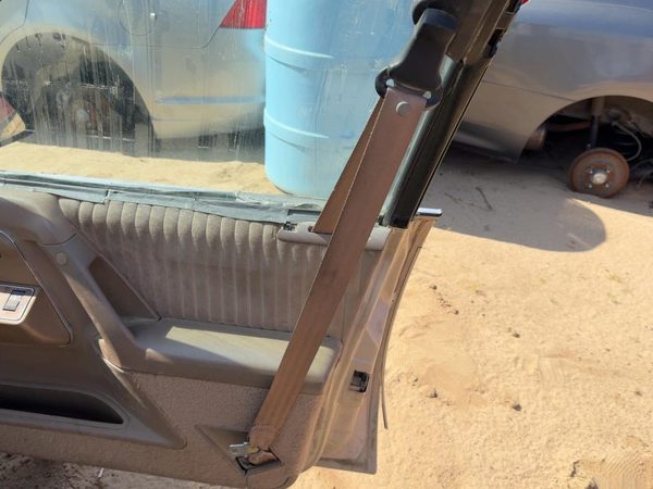 89-96 Buick Century Passenger Right Front Seat Belt Retractor Oem Shoulder Tan — photo 1