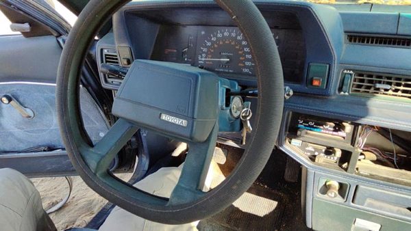1984-1986 Toyota Camry Steering Wheel Oem Blue — photo 4