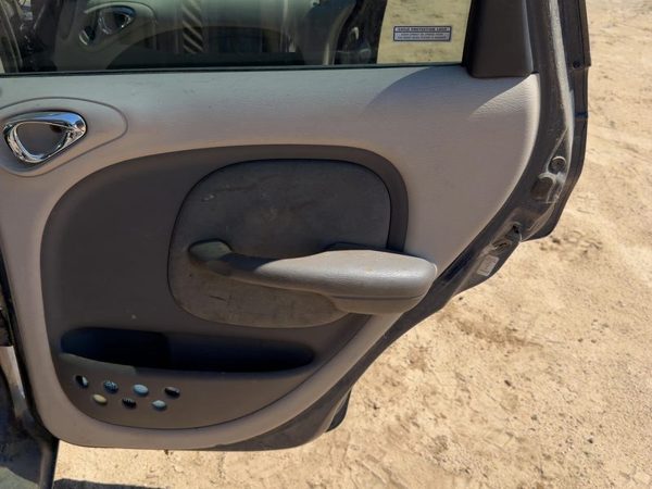 2001-2002 Chrysler Pt Cruiser Passenger Right Rear Door Trim Panel Back Beige — photo 2