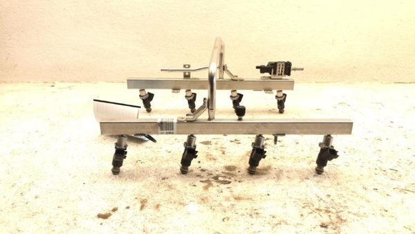 2011 GMC Sierra Misc Fuel Injection Parts 1500 Complete Rail With Injectors Set — photo 3