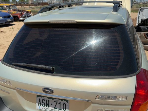 2005-2009 Subaru Legacy Outback SW Back Glass Rear Window OEM 63011AG02A — photo 2