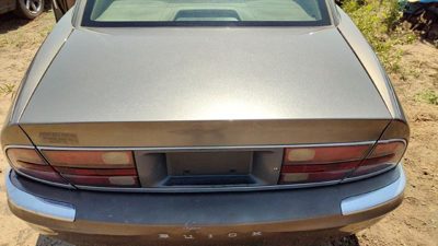 1999 Buick Park Avenue Trunk/decklid/hatch/tailgate Brown 76U