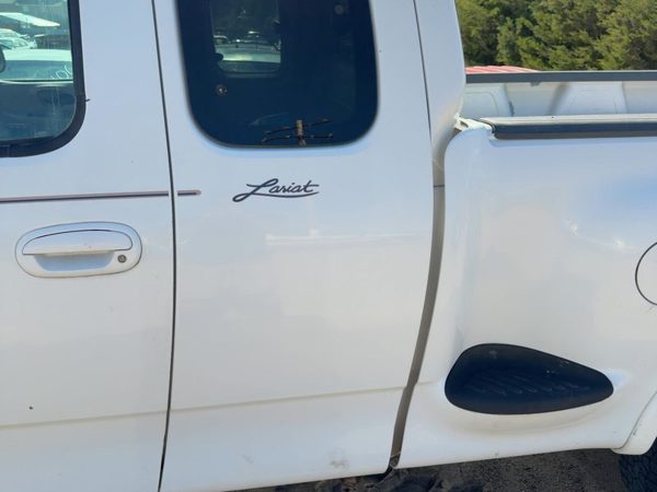 1999 Ford F-150 Rear Door LH White Yz — photo 2
