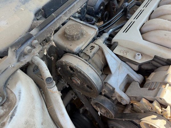 1992-1994 Olds Eighty Eight Power Steering Pump With Pulley Oem 3.8L 15" Wheel — photo 2