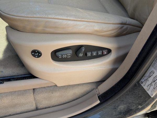 06 Bmw X5 Driver Left Side Power Seat Switch With Trim Panel Oem E53 Beige Lchc — photo 2