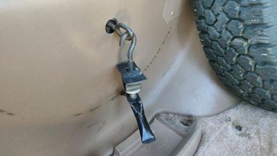 1992-1999 Chevy Suburban Spare Tire Mount Bracket Oem Clamp