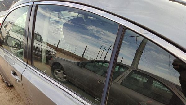 2010-2014 Subaru Legacy Outback Driver Left Rear Side Window Door Glass Oem Back — photo 2