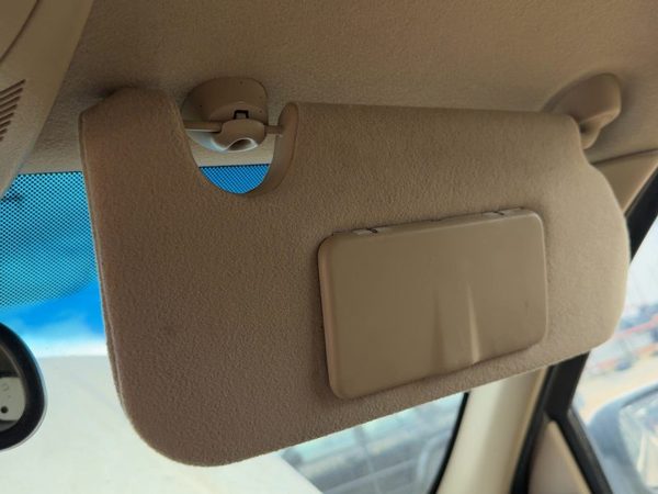2004 Buick Rainier Passenger Right Sun Visor Oem Tan 332 15194825 — photo 7